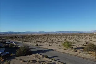 7677 Bedouin Ave, 29 Palms MCB, CA 92277 - Photo 6
