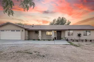 6736 Summit Valley, Hesperia, CA 92345 - Photo 2