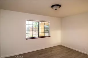 6736 Summit Valley, Hesperia, CA 92345 - Photo 14