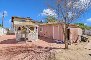 14637 Sequoia, Hesperia, CA 92345 - Photo 46