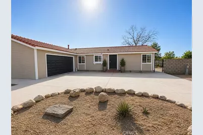 12546 Navajo, Apple Valley, CA 92308 - Photo 1