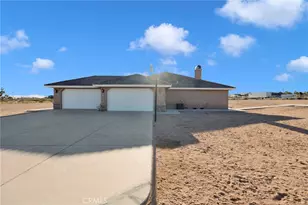 7435 Solano, Phelan, CA 92371 - Photo 52