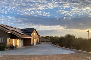 7031 Joshua, Oak Hills, CA 92344 - Photo 10