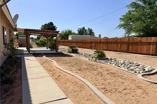 20158 Yucca Loma Rd, Apple Valley, CA 92307 - Photo 46