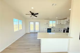 11975 Barbet, Phelan, CA 92371 - Photo 6