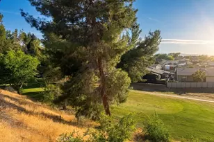13874 Tam O Shanter, Victorville, CA 92395 - Photo 4