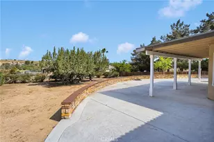 17594 Bangor, Hesperia, CA 92345 - Photo 42