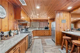 1116 Lark Rd, Wrightwood, CA 92397 - Photo 16