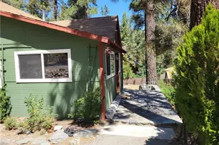 1116 Lark Rd, Wrightwood, CA 92397 - Photo 10