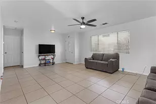 18563 Yucca St, Hesperia, CA 92345 - Photo 8