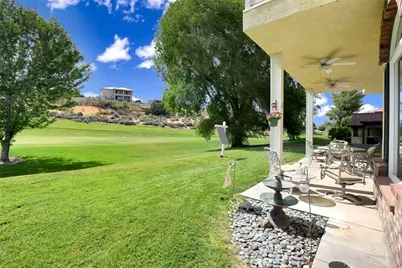 12820 Golf Course Drive, Victorville, CA 92395 - Photo 10