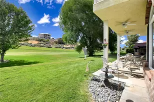 12820 Golf Course Dr, Victorville, CA 92395 - Photo 10