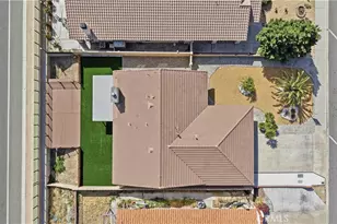 13959 Driftwood, Victorville, CA 92395 - Photo 36
