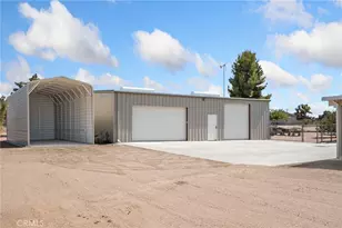 9223 Macron St, Oak Hills, CA 92344 - Photo 42
