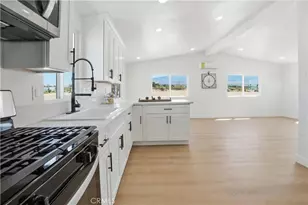 12421 Desert View Rd, Pinon Hills, CA 92372 - Photo 24