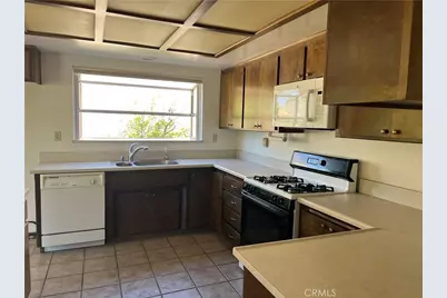 14879 Tournament, Helendale, CA 92342 - Photo 10