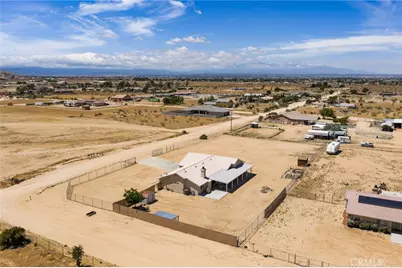 22772 Lancelet, Apple Valley, CA 92308 - Photo 52