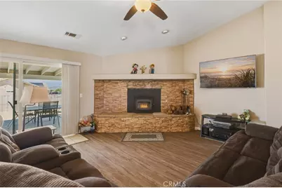 22772 Lancelet, Apple Valley, CA 92308 - Photo 8