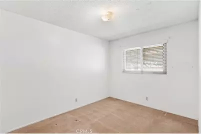 11363 I, Hesperia, CA 92345 - Photo 18