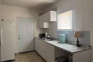 408 Pioneer St, Barstow, CA 92311 - Photo 14