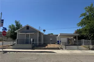 408 Pioneer St, Barstow, CA 92311 - Photo 2