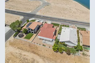 27263 Lakeview, Helendale, CA 92342 - Photo 46