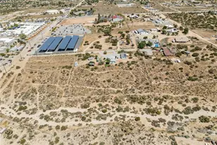 8837 Malpaso Rd, Phelan, CA 92371 - Photo 44