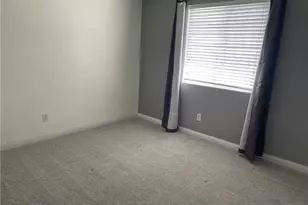 17061 Deodar, Hesperia, CA 92345 - Photo 12