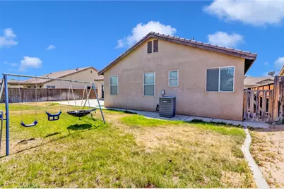 13912 Pinellia, Hesperia, CA 92344 - Photo 34