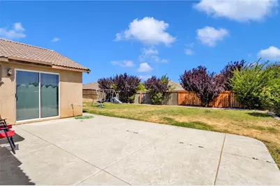 13912 Pinellia, Hesperia, CA 92344 - Photo 30
