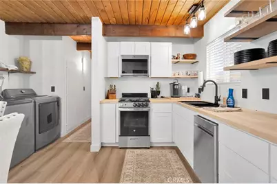 279 Los Angeles, Sugarloaf, CA 92386 - Photo 10