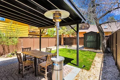 279 Los Angeles, Sugarloaf, CA 92386 - Photo 32