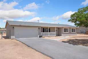 10811 Nambe, Apple Valley, CA 92308 - Photo 2