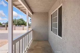 10811 Nambe, Apple Valley, CA 92308 - Photo 6