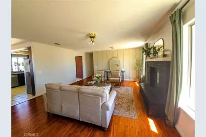 9995 Smoke Tree, Hesperia, CA 92344 - Photo 18