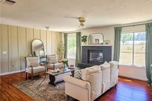 9995 Smoke Tree, Hesperia, CA 92344 - Photo 4