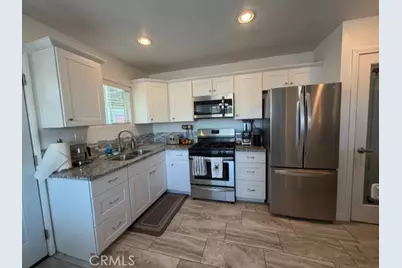 28074 Ironwood Drive, Barstow, CA 92311 - Photo 6