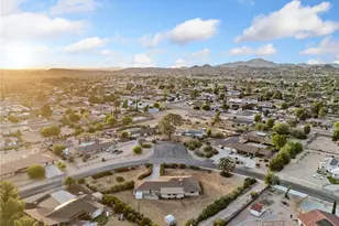 19213 Tecumseh, Apple Valley, CA 92307 - Photo 6