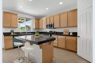 13878 Chestnut, Victorville, CA 92392 - Photo 18