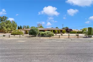 19547 Kona Rd, Apple Valley, CA 92307 - Photo 2
