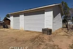 15485 Comanche, Apple Valley, CA 92307 - Photo 4