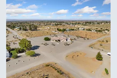 11025 El Esteban, Phelan, CA 92371 - Photo 44