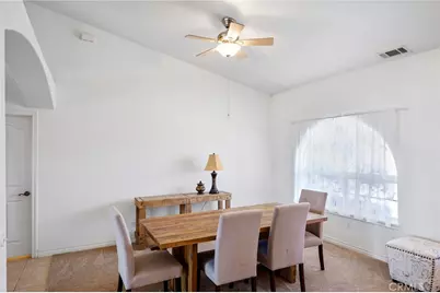 11025 El Esteban, Phelan, CA 92371 - Photo 4