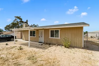 16670 Sholic Street, Victorville, CA 92395 - Photo 4