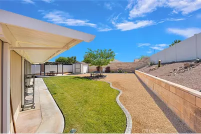 15231 Rose, Adelanto, CA 92301 - Photo 38