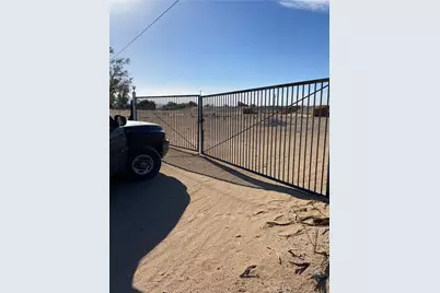 39375 Tami, Newberry Springs, CA 92365 - Photo 2