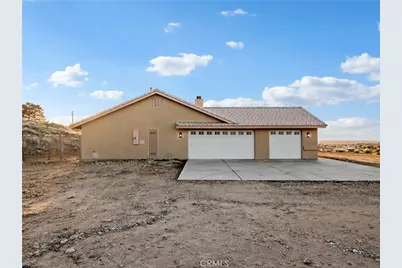 9230 Allegra Vista, Apple Valley, CA 92308 - Photo 2