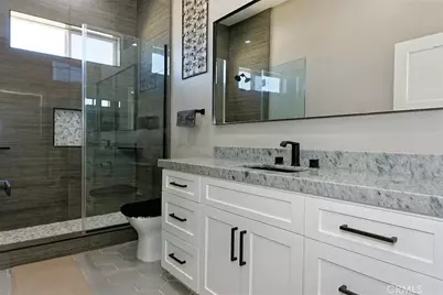 23280 Ramona Avenue, Apple Valley, CA 92307 - Photo 24