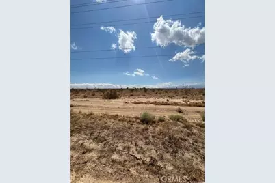 223 E Avenue S, Palmdale, CA 93591 - Photo 1