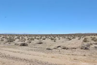 1111 Santa Fe Trail, Adelanto, CA 92301 - Photo 4